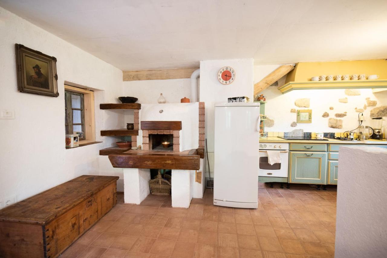 Wild Flower Cottage In Trenta Buitenkant foto